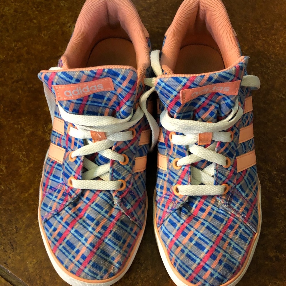 Girls Adidas tennis shoes